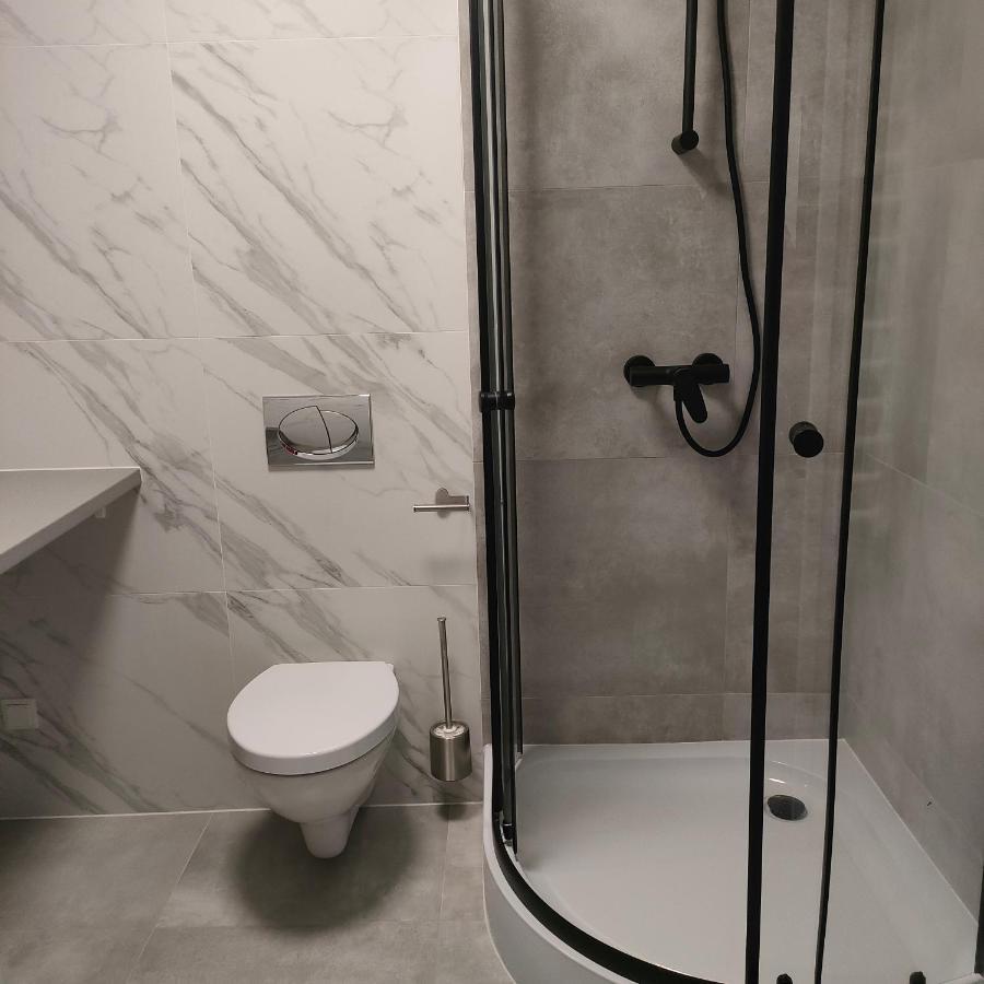 Апартаменты Sympozjum Loft Краков Экстерьер фото